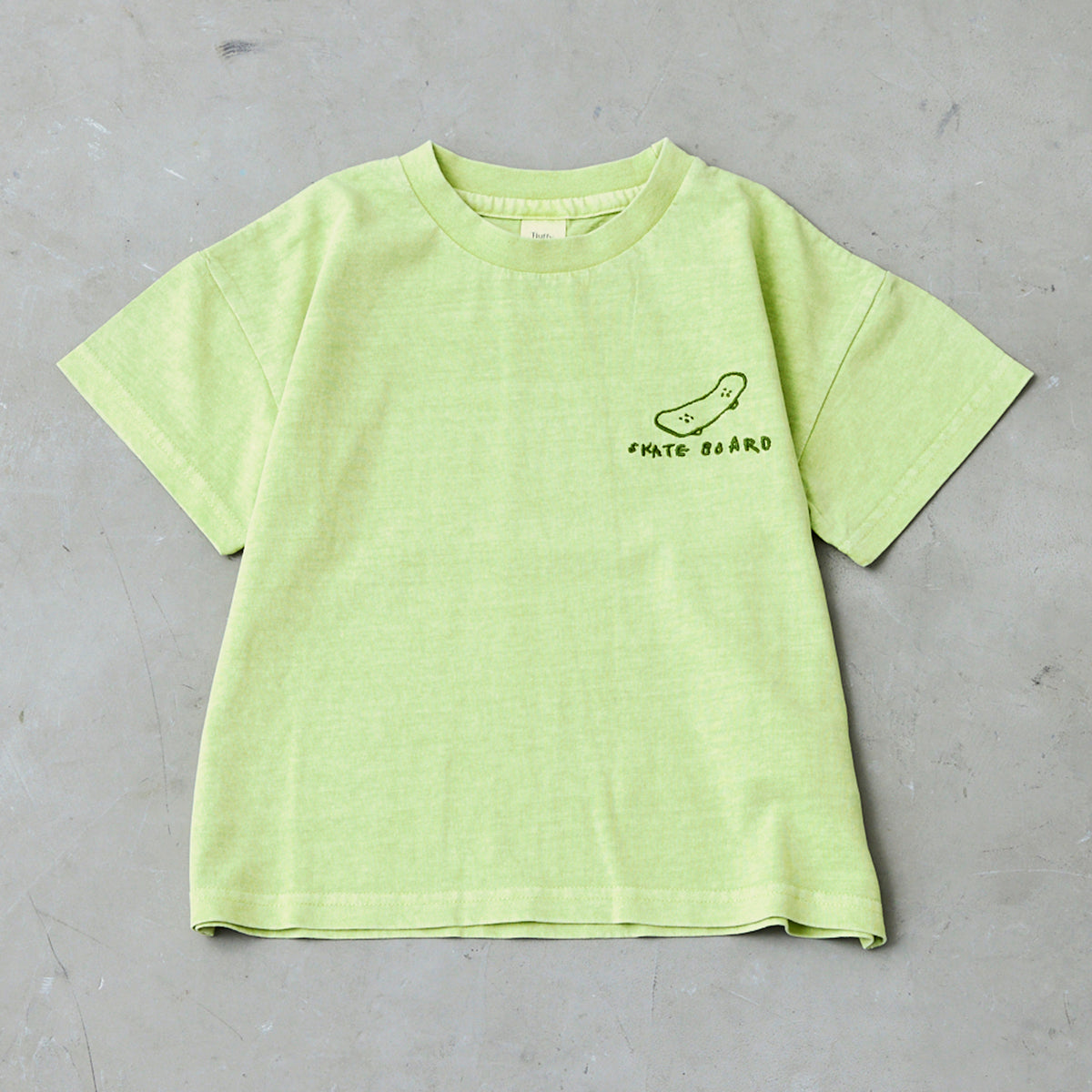 刺繍Tシャツ
