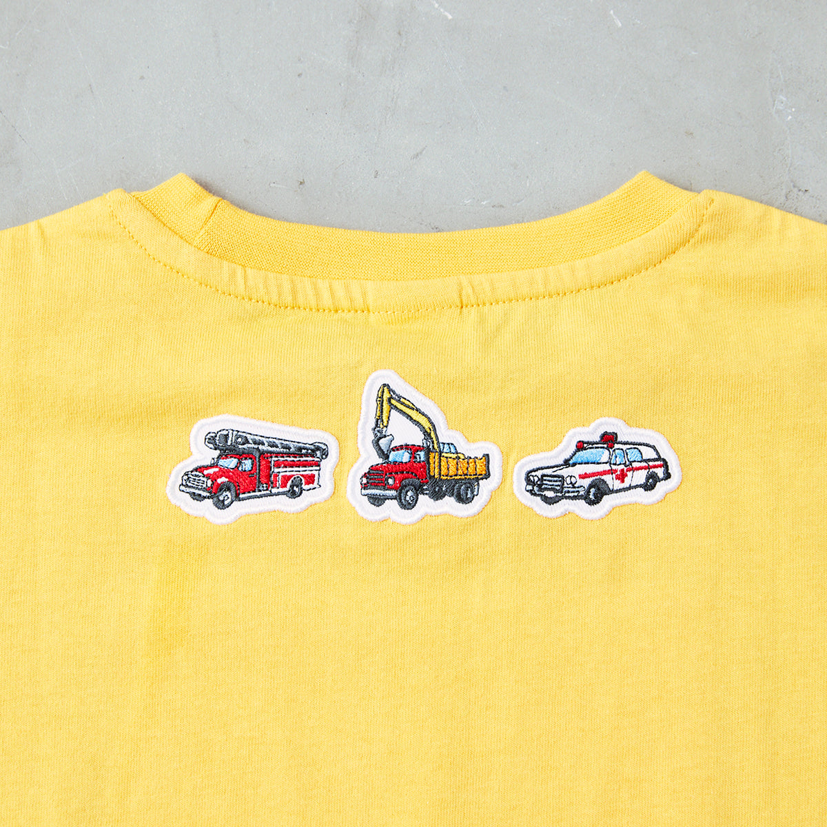 働く車プリントTシャツ