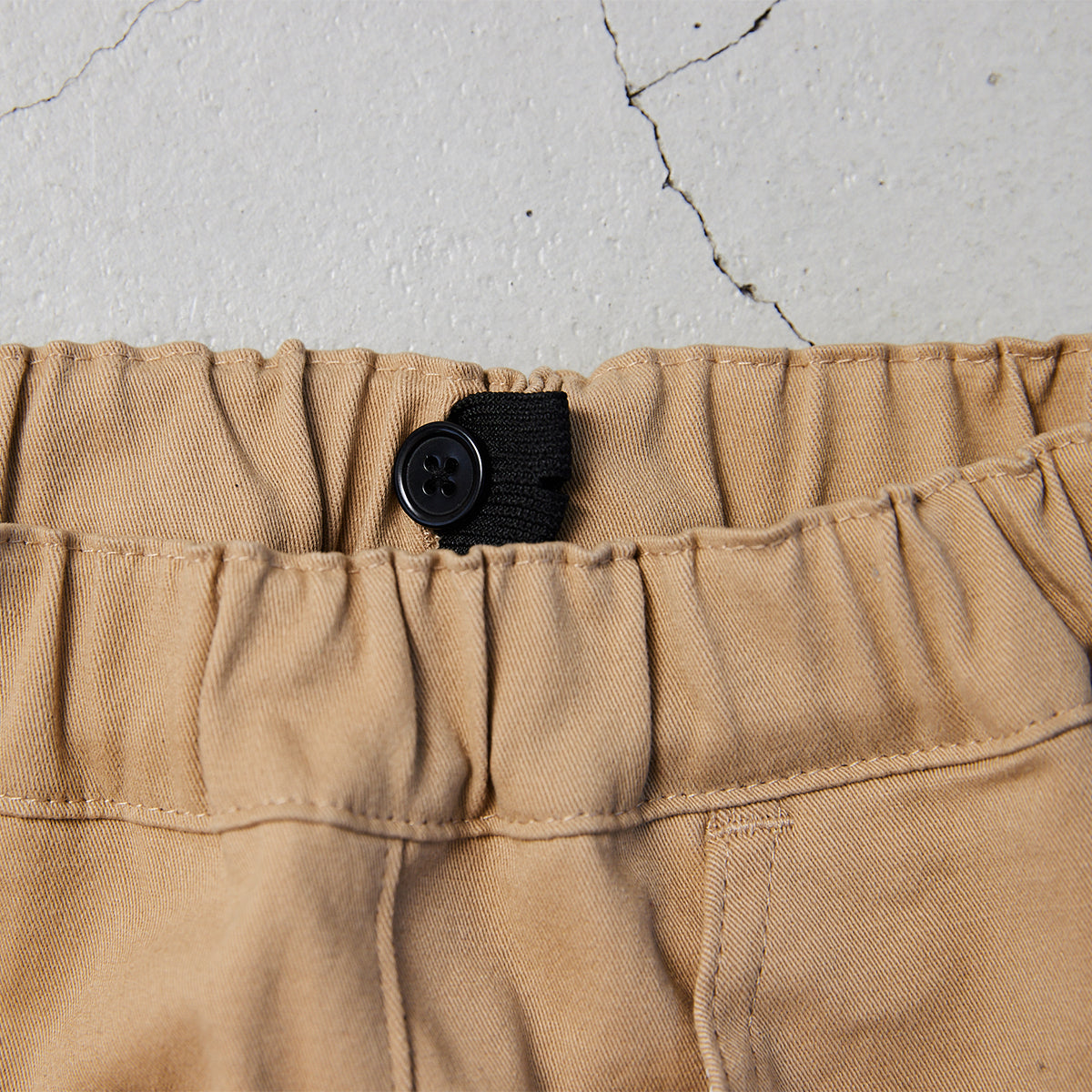 ストレッチパンツ