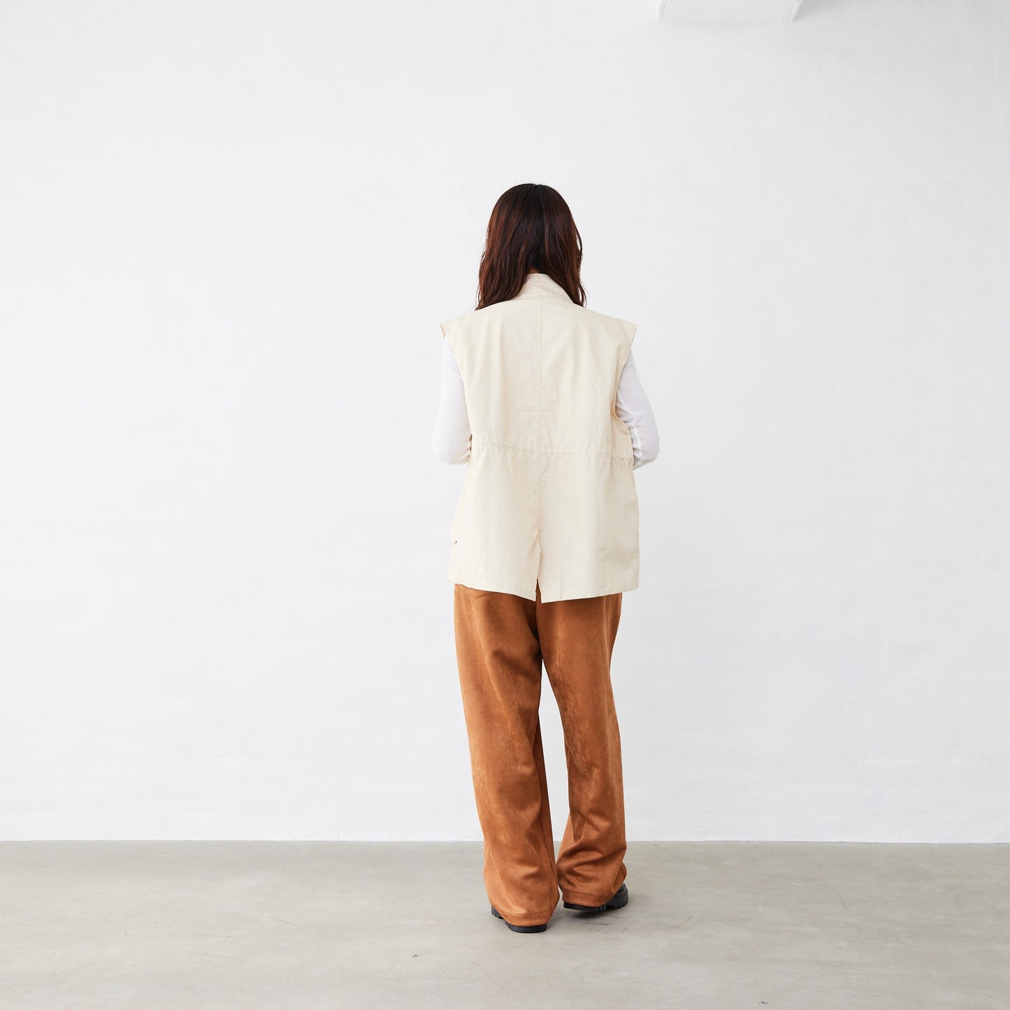 スウェードパンツ