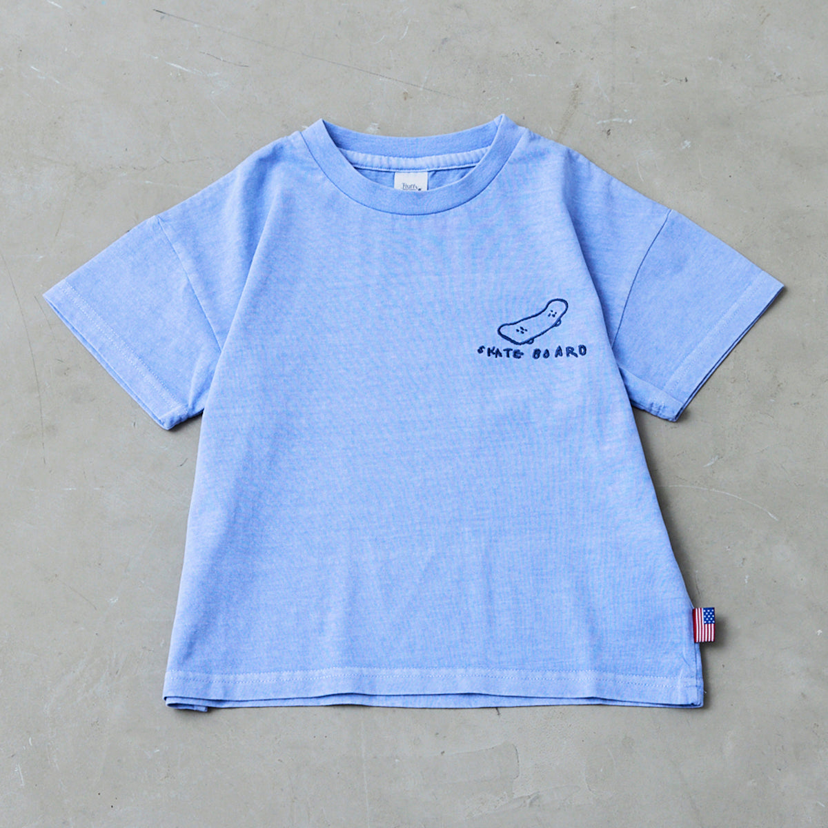 刺繍Tシャツ