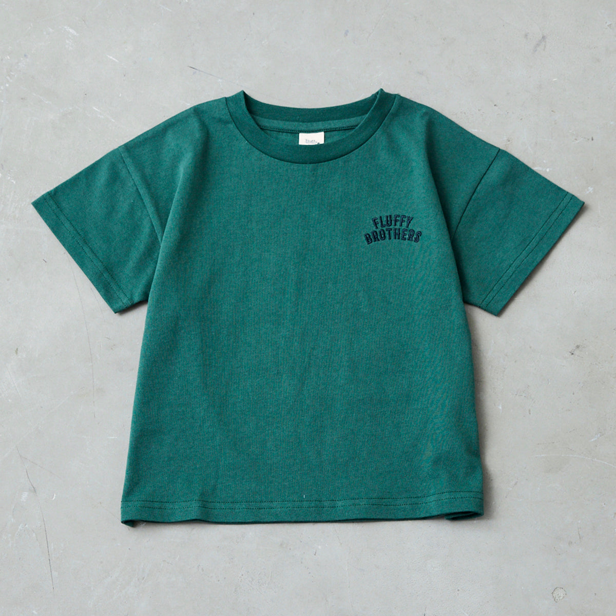 刺繍Tシャツ