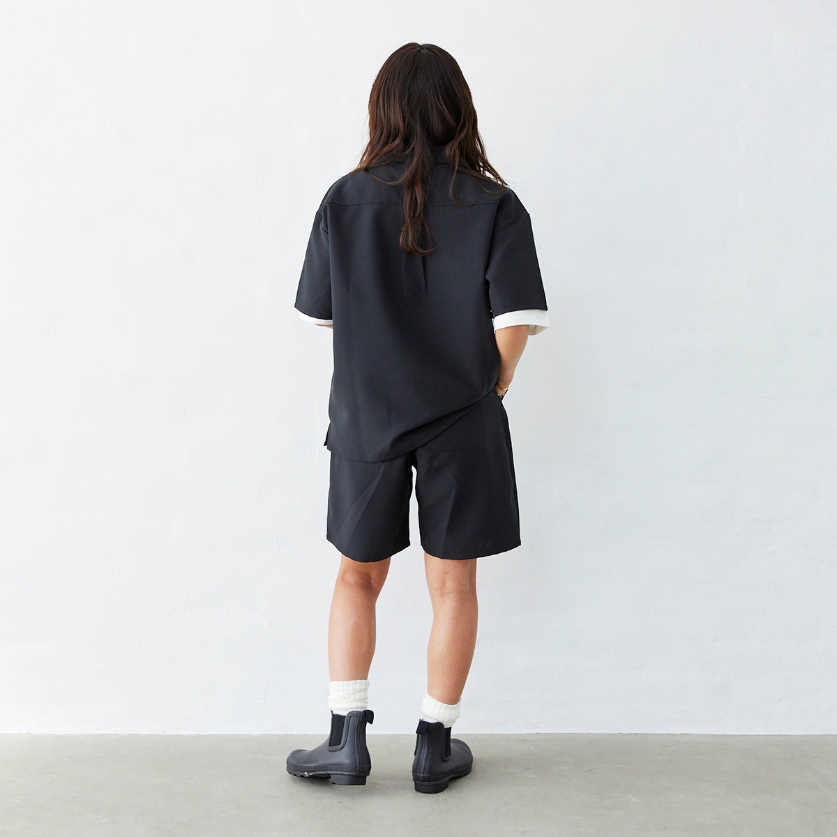 開襟シャツ