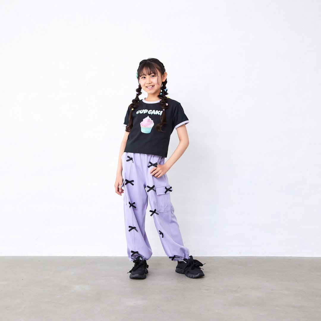 リボン付きカーゴパンツ