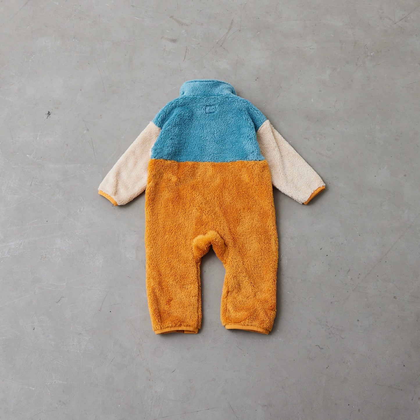 ボアジャンプスーツ