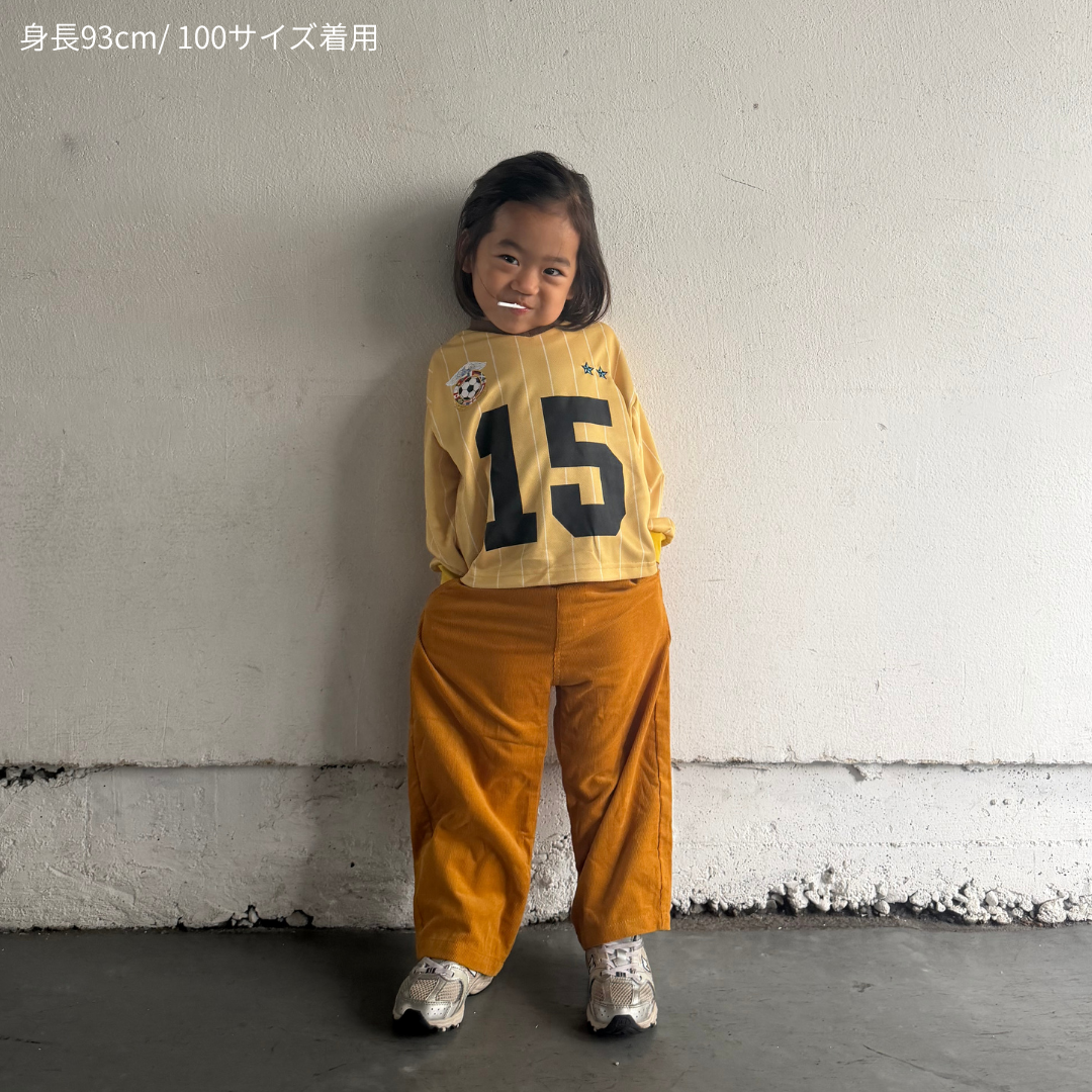 コーデュロイパンツ