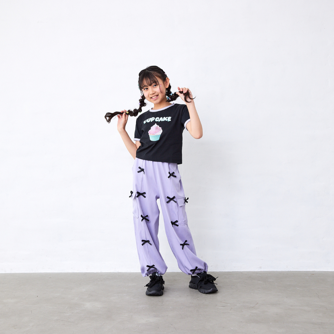 リボン付きカーゴパンツ