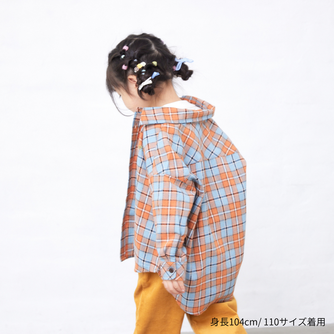 チェック長袖シャツ