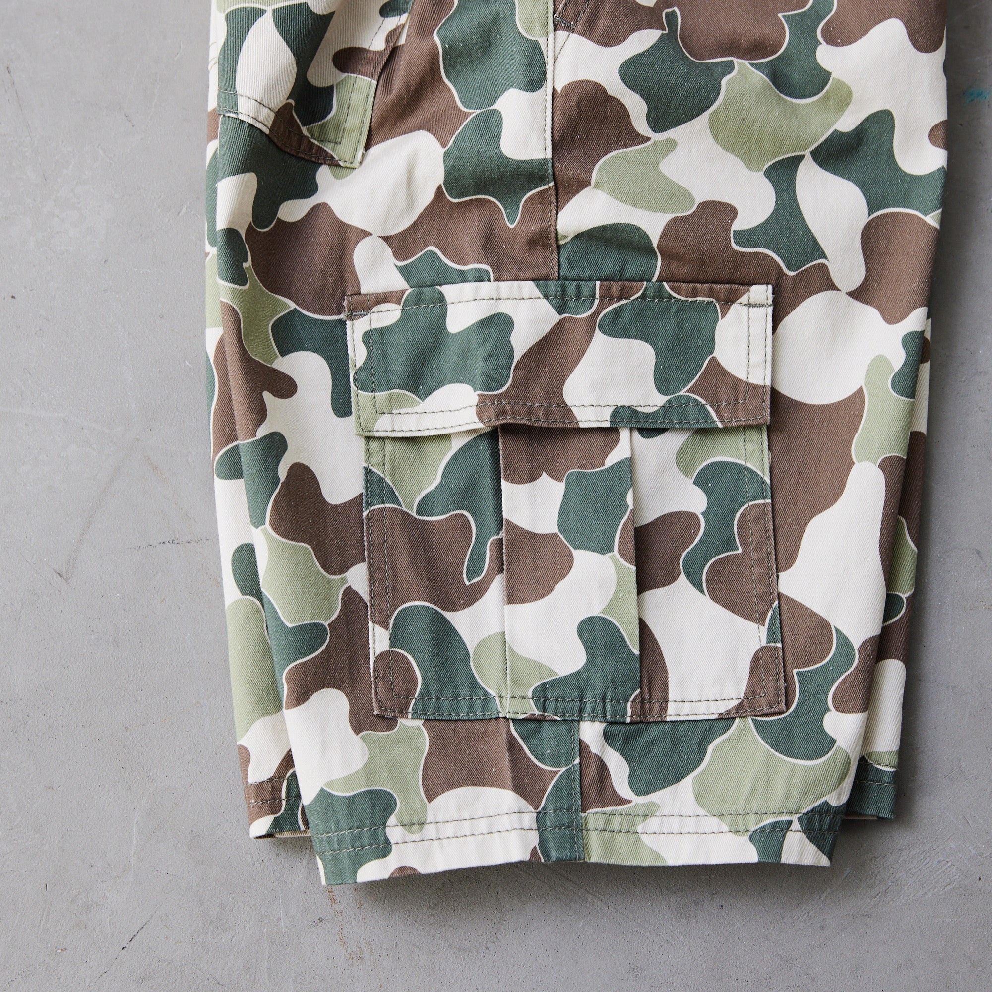 カーゴハーフパンツ – Fluffy BROTHERS