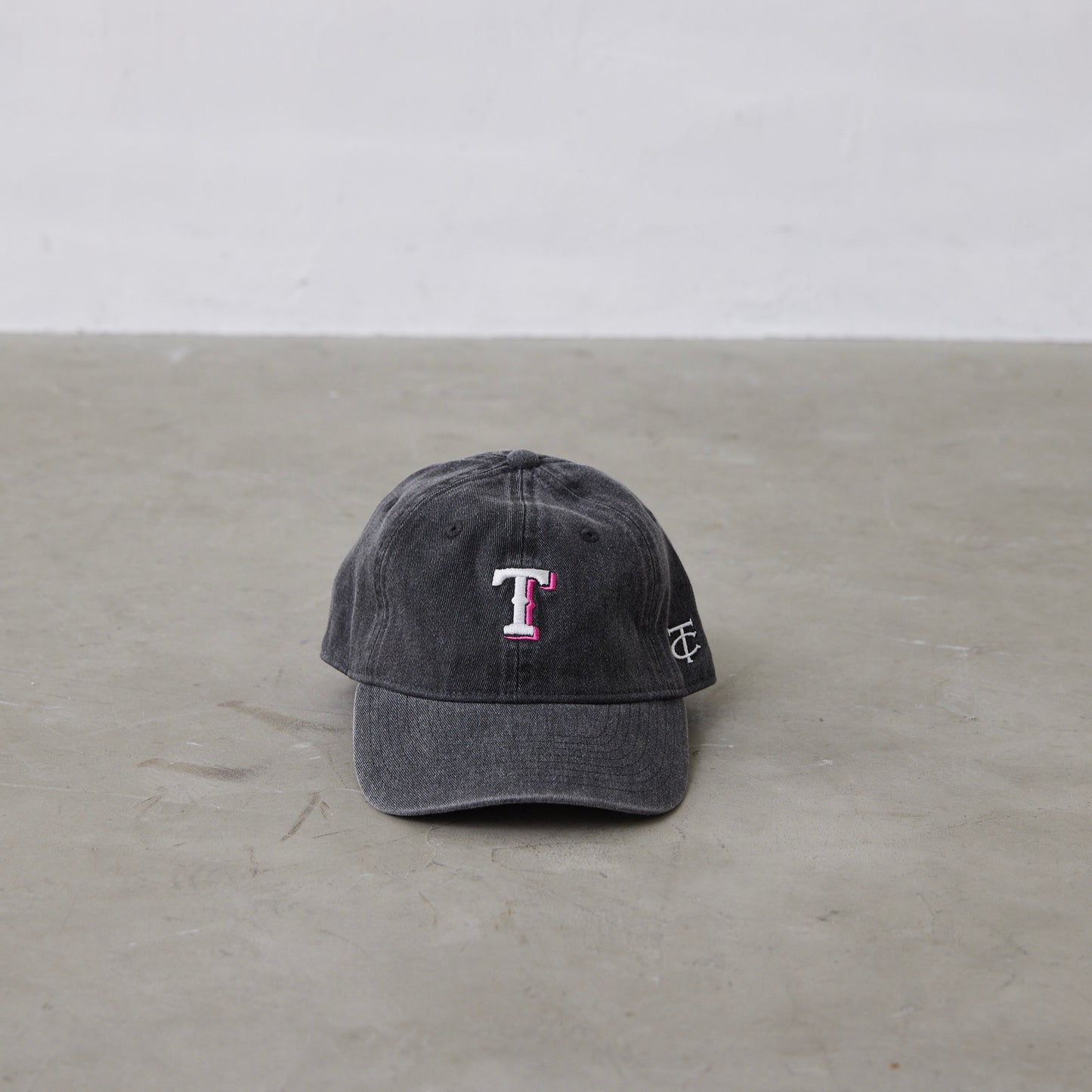 シャドウロゴキャップ