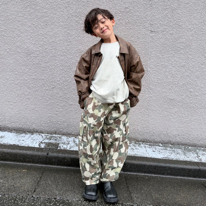 迷彩カーゴパンツ