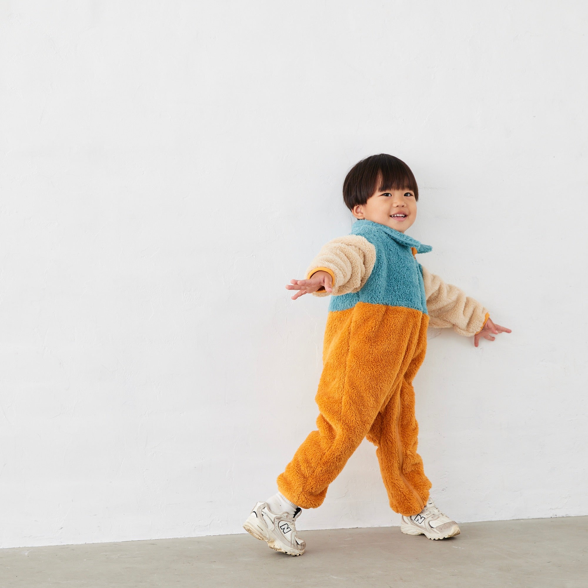 ボアジャンプスーツ – Fluffy BROTHERS