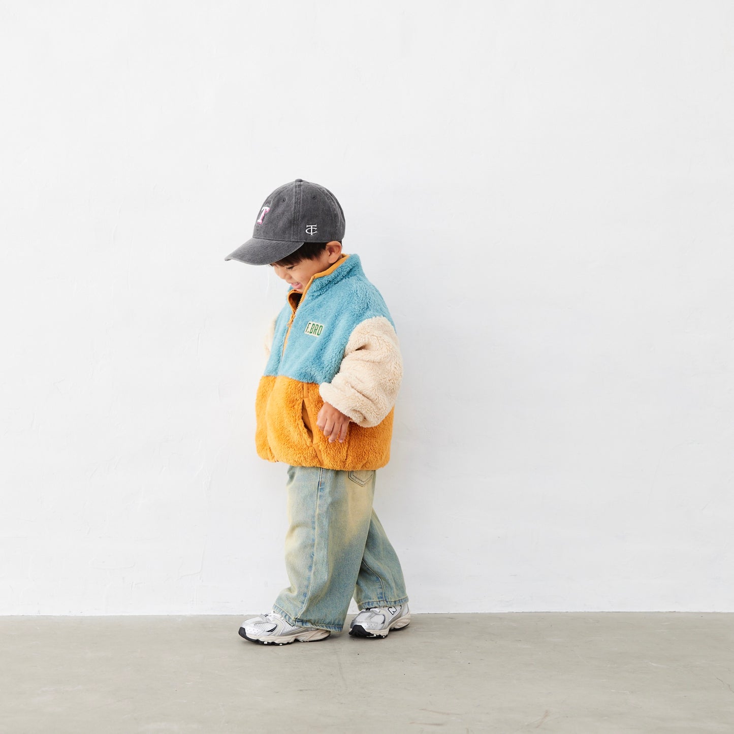 シャドウロゴキャップ