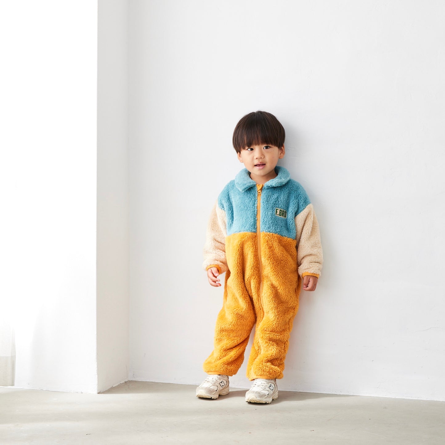 ボアジャンプスーツ