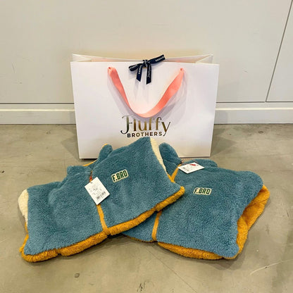 ロゴ入り紙袋(リボン付き)　L